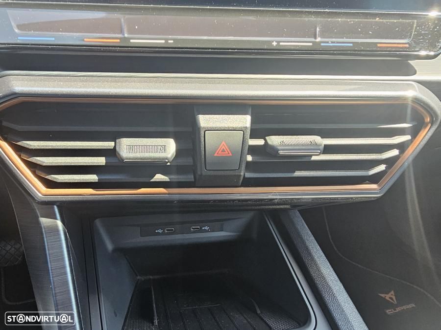 Cupra Formentor 1.4 e-Hybrid DSG - 26