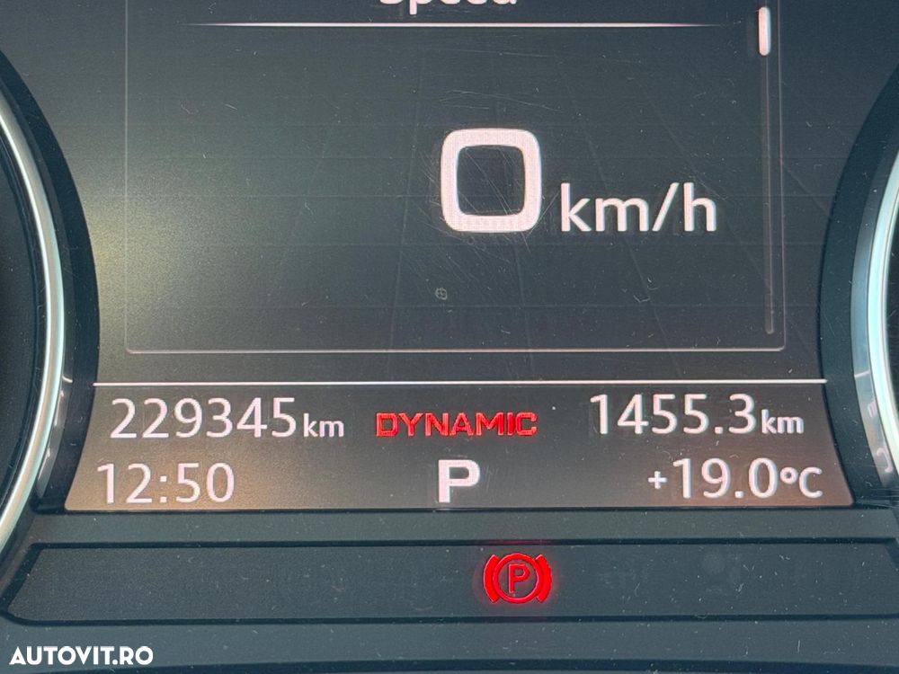 Audi A4 2.0 TDI ultra S tronic - 3