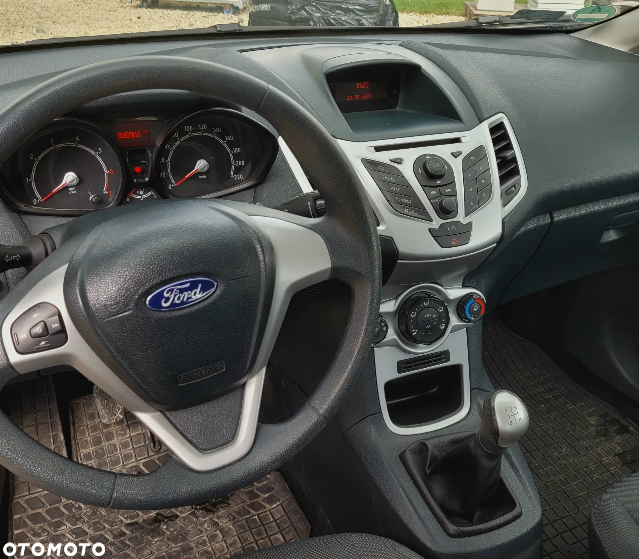 Ford Fiesta 1.25 Ambiente - 8