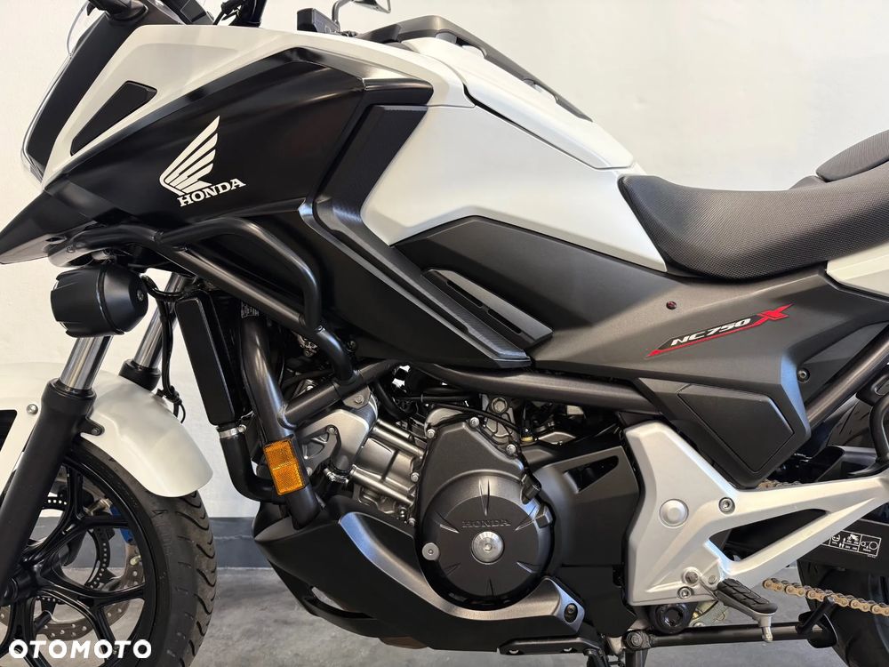 Honda NC - 9