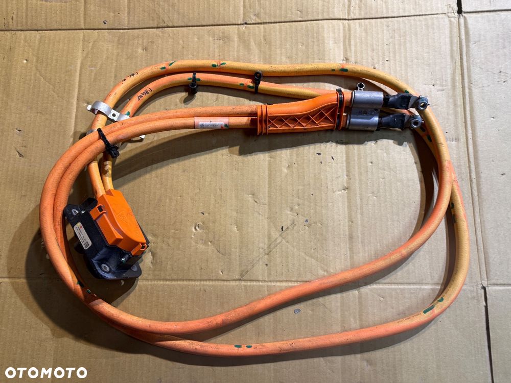 Gniazdo ładowania z kablem Tesla Model S Nr. 1030182-00-D. - 1