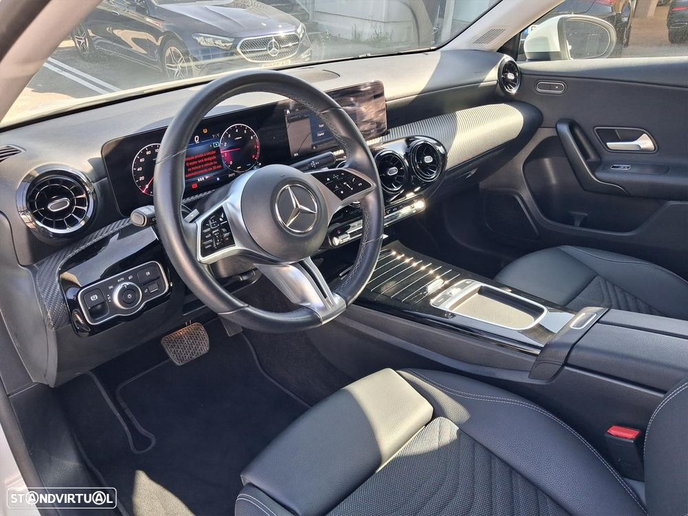 Mercedes-Benz A 200 Standard - 8