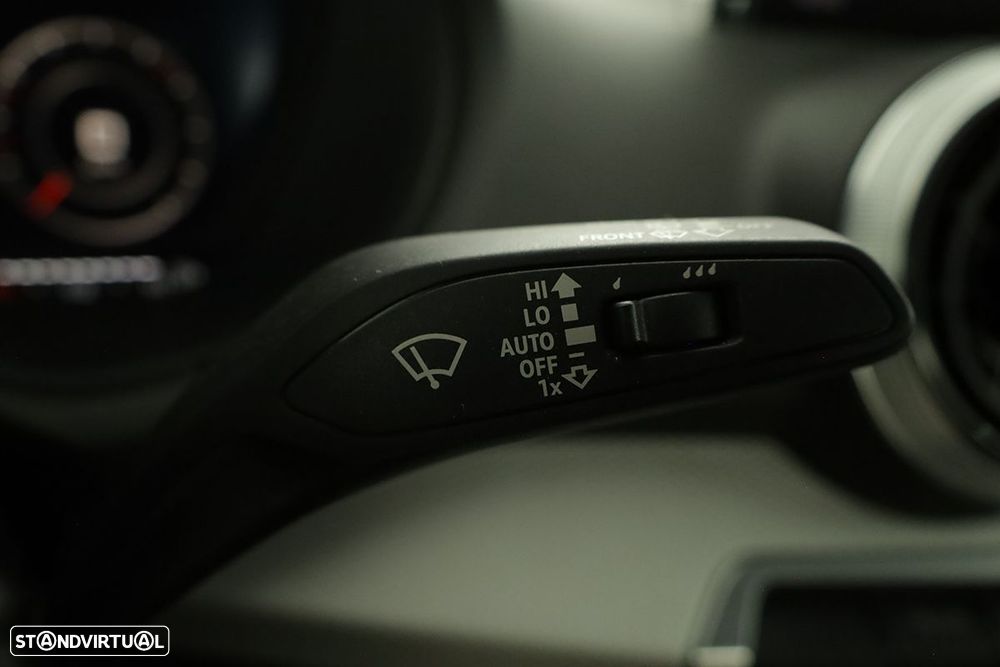Audi Q2 30 TFSI Advanced - 17