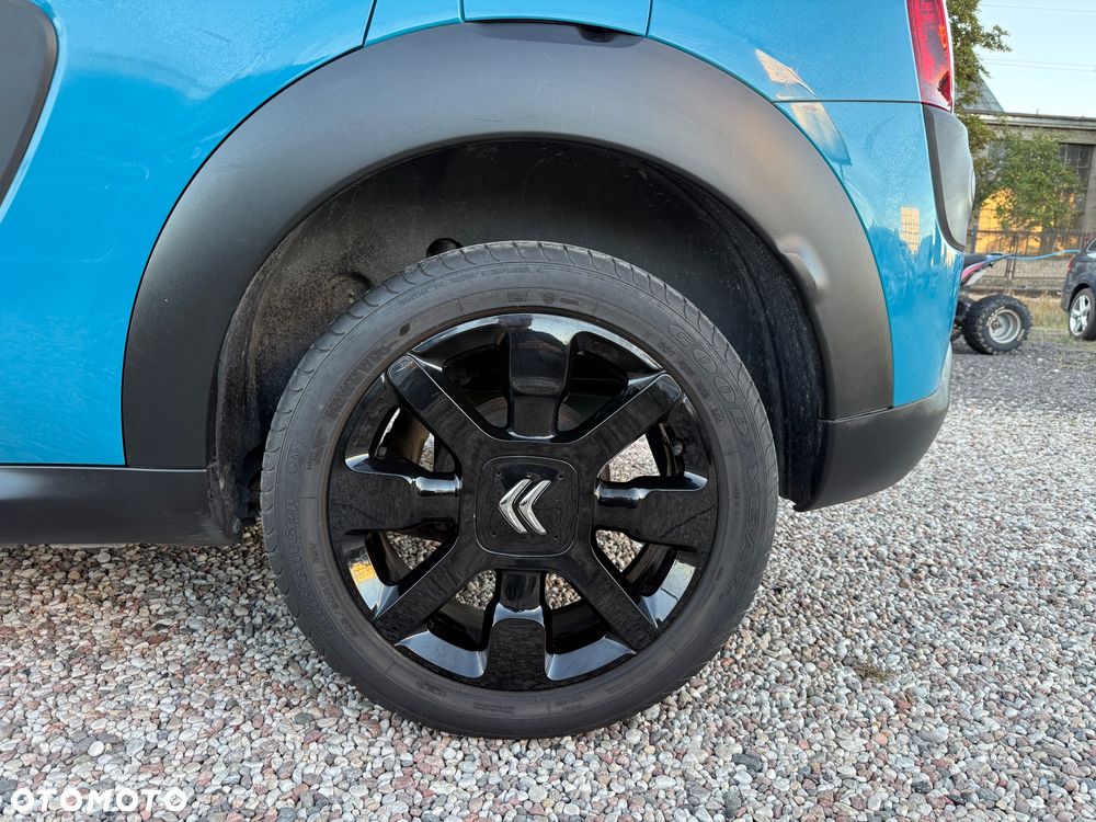 Citroën C4 Cactus - 13