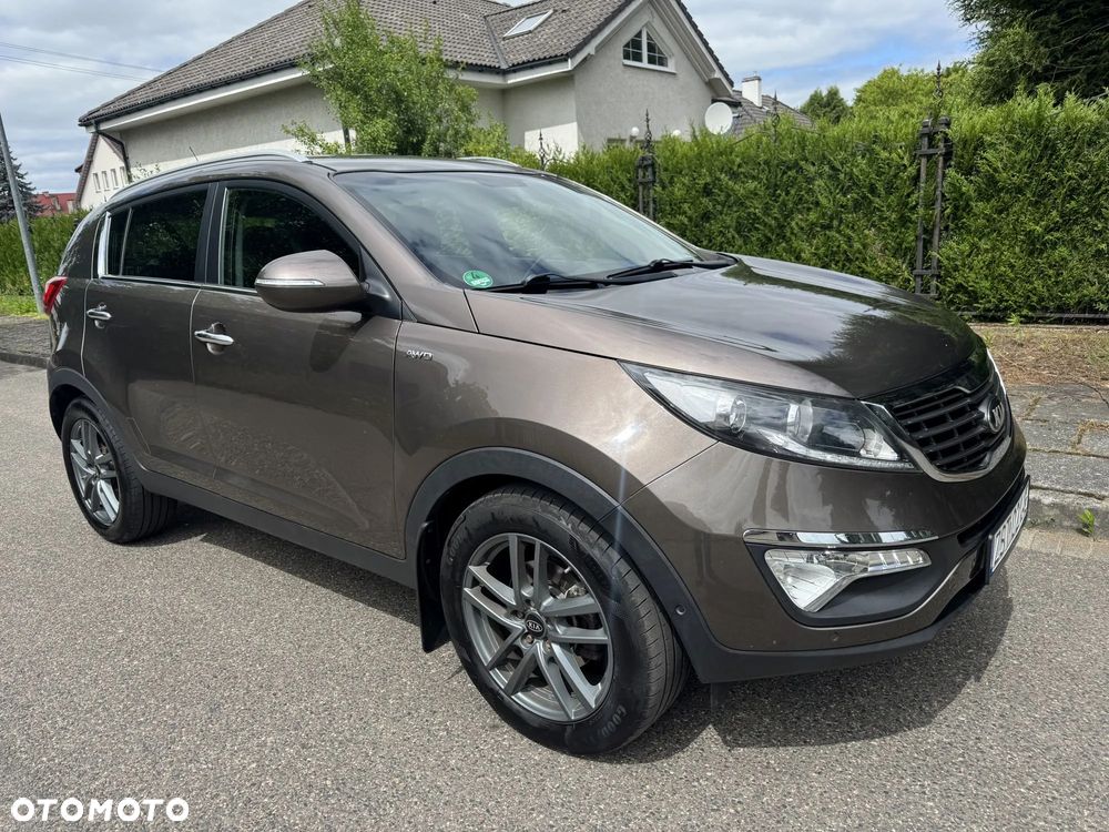 Kia Sportage 2.0 CRDI 4WD Automatik Dream-Team Edition - 4
