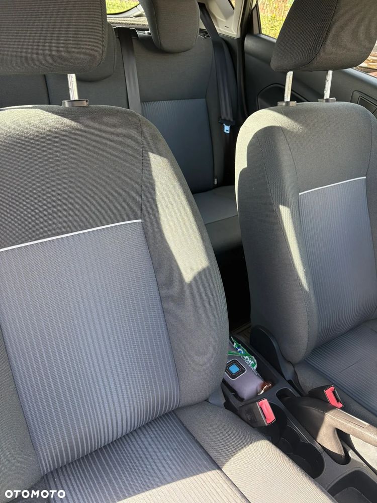 Ford Fiesta 1.25 Trend EU5 - 11