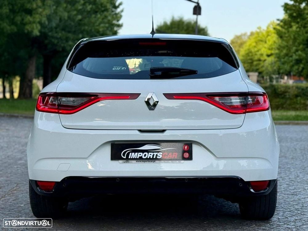 Renault Mégane 1.5 dCi Intens - 11