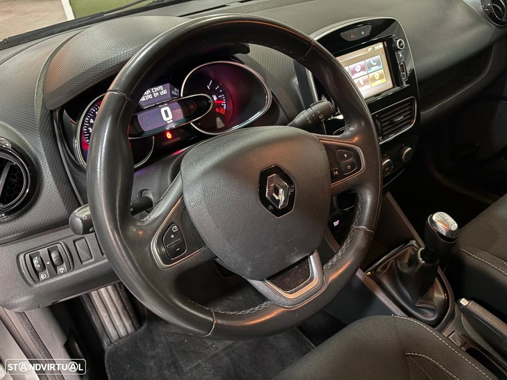 Renault Clio Sport Tourer 0.9 TCe Limited - 10