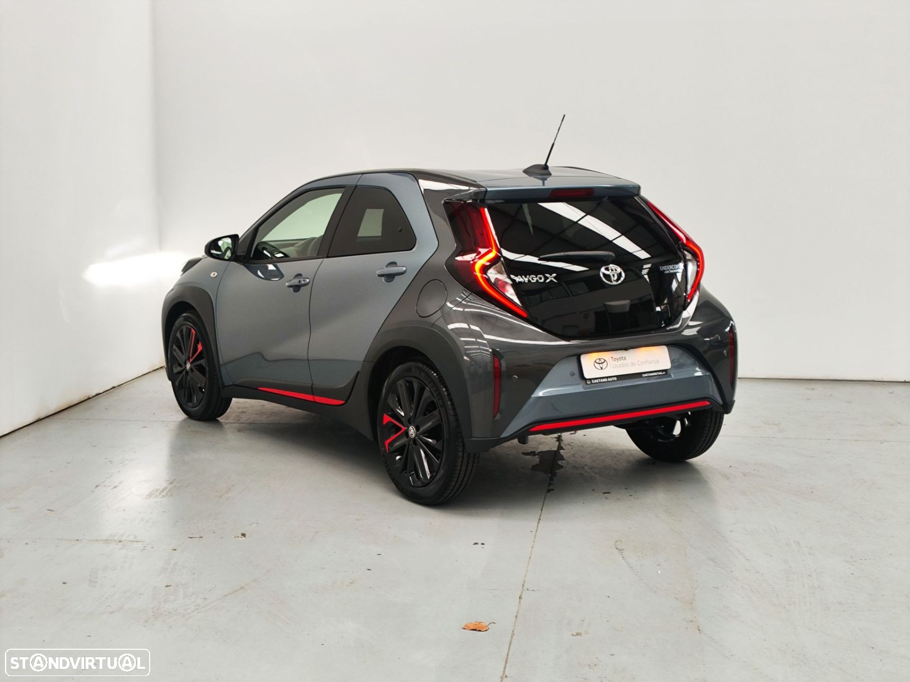 Toyota Aygo X 1.0 Undercover - 2