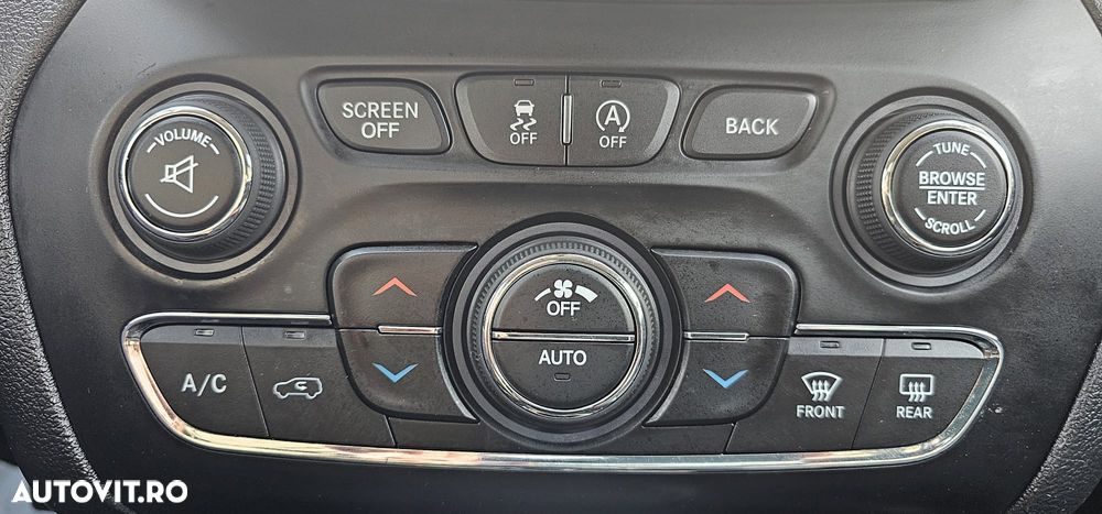 Jeep Cherokee 2.2 MJet AWD Limited - 14