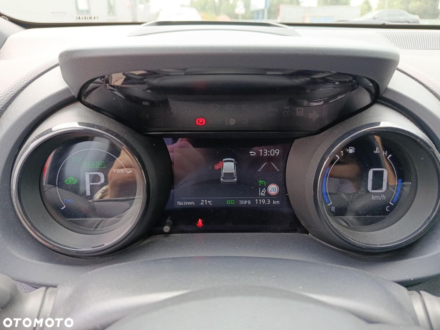 Toyota Yaris - 17