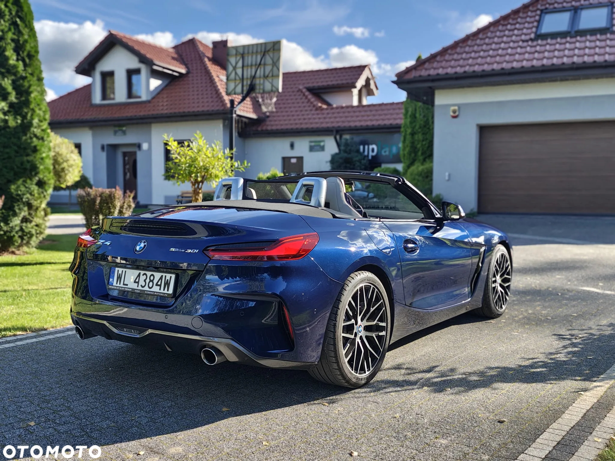 BMW Z4 sDrive30i - 8