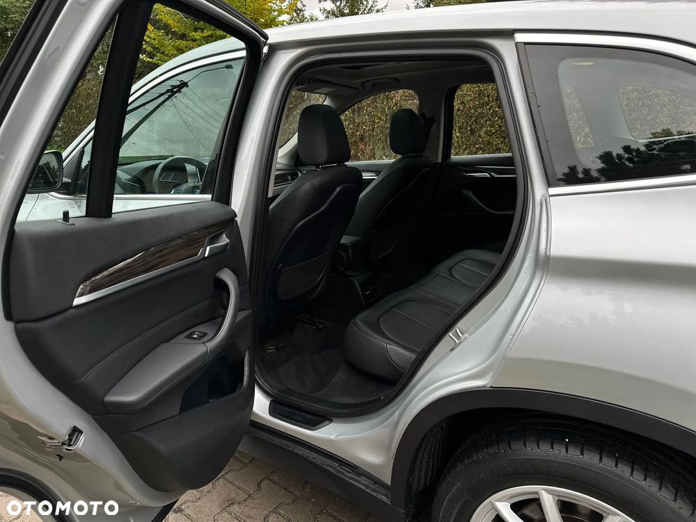 BMW X1 xDrive25d Advantage - 34