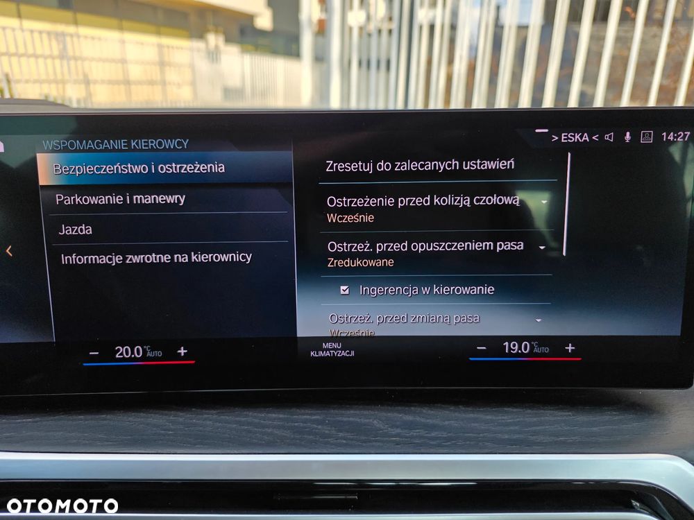 BMW Seria 3 330e xDrive M Sport - 17