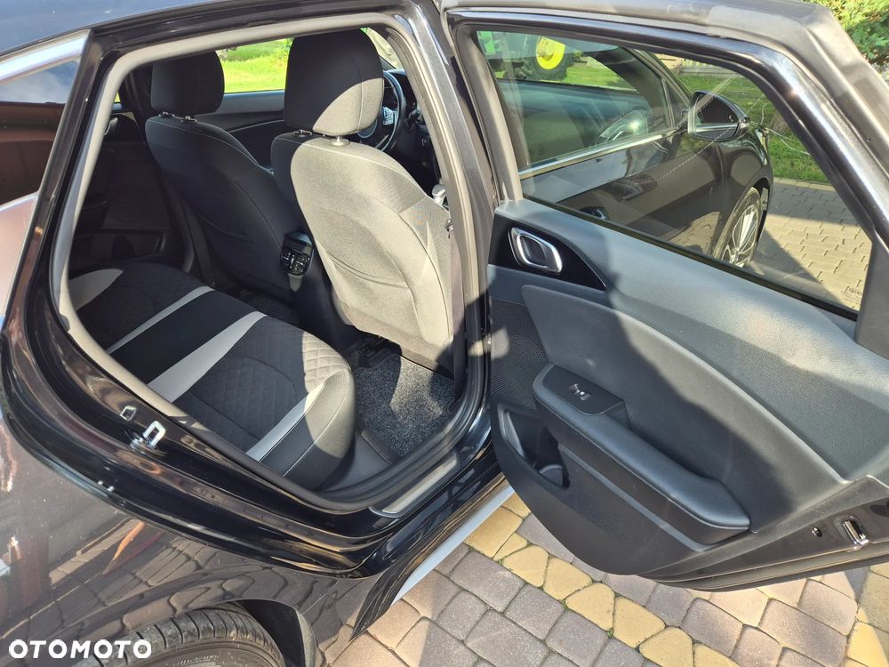 Kia ProCeed 1.6 CRDi GT Line DCT - 21