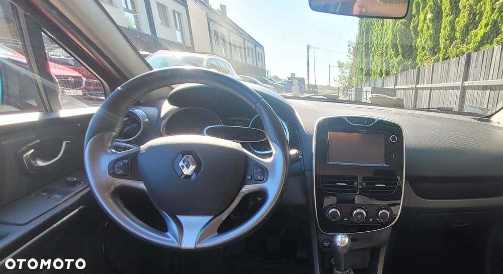 Renault Clio 0.9 Energy TCe Limited EU6 - 10