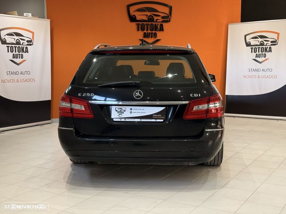 Mercedes-Benz E 250 CDi Avantgarde BlueEfficiency Auto. - 4