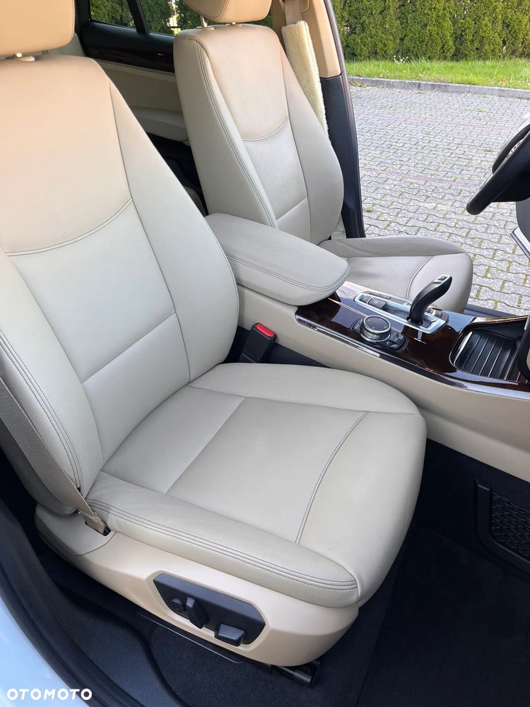 BMW X3 xDrive28i - 15