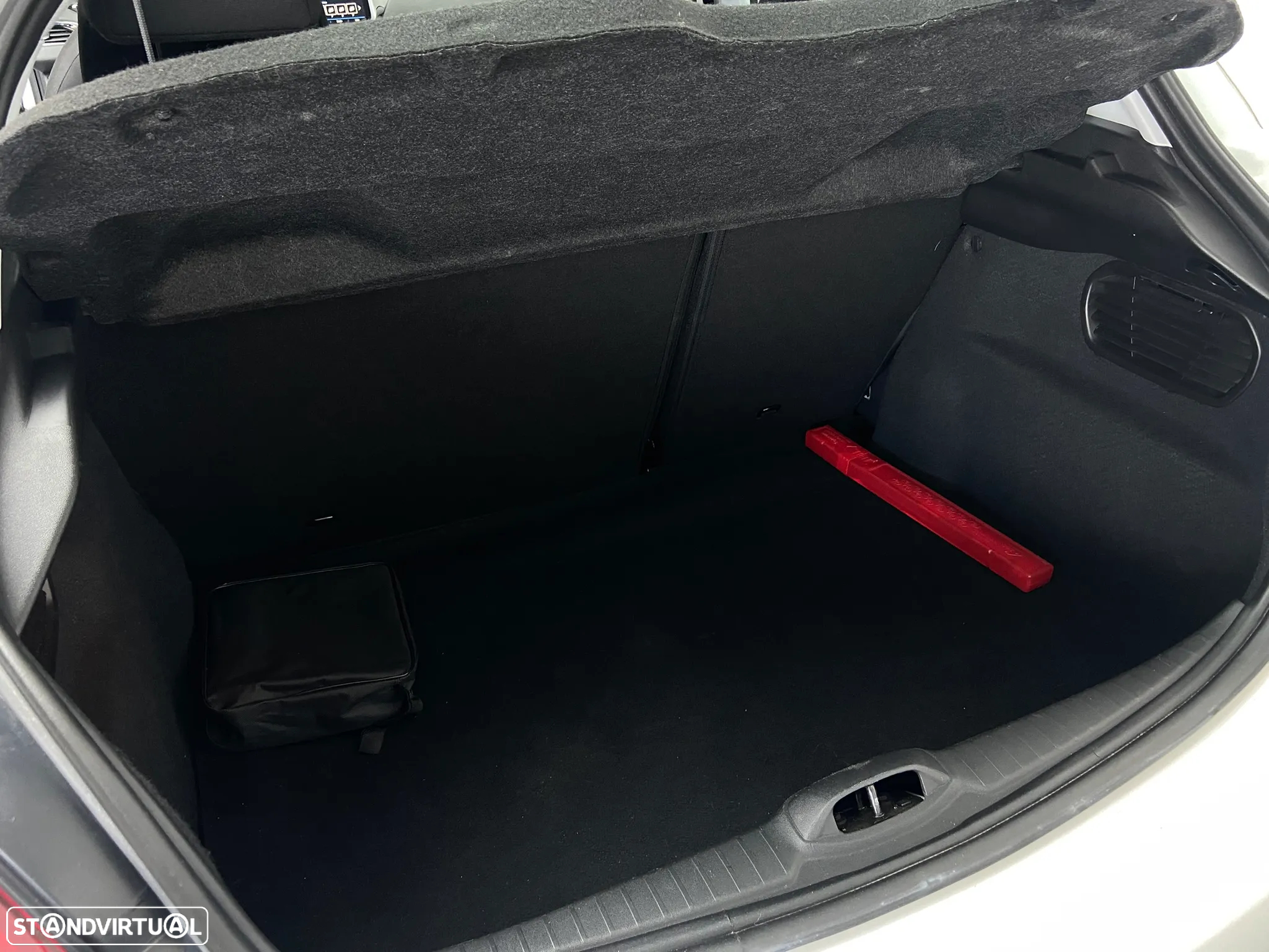 Peugeot 208 1.5 BlueHDi Active - 10