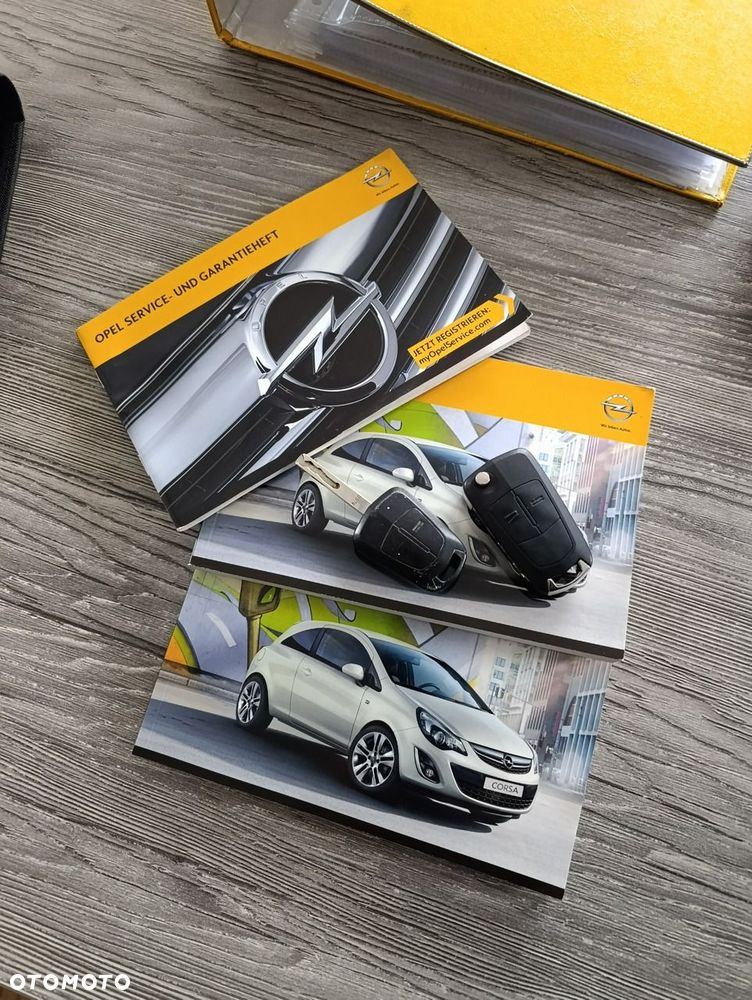 Opel Corsa - 25