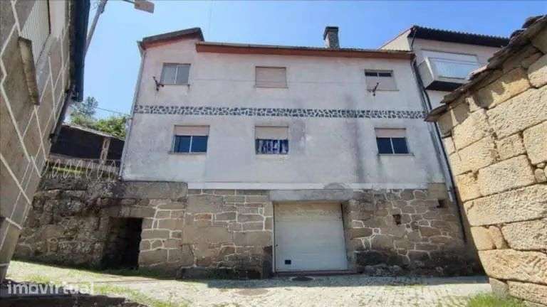 Vendo Casa t3 em Moçães, a apenas 10 minutos de Vila Real - Grande imagem: 3/12