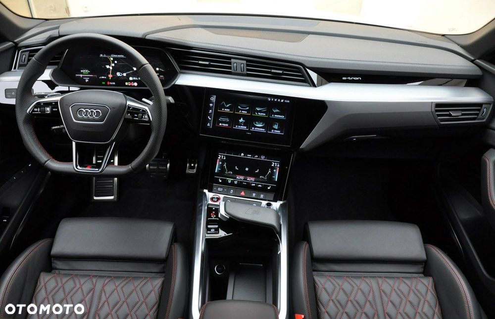 Audi SQ8 e-tron - 29