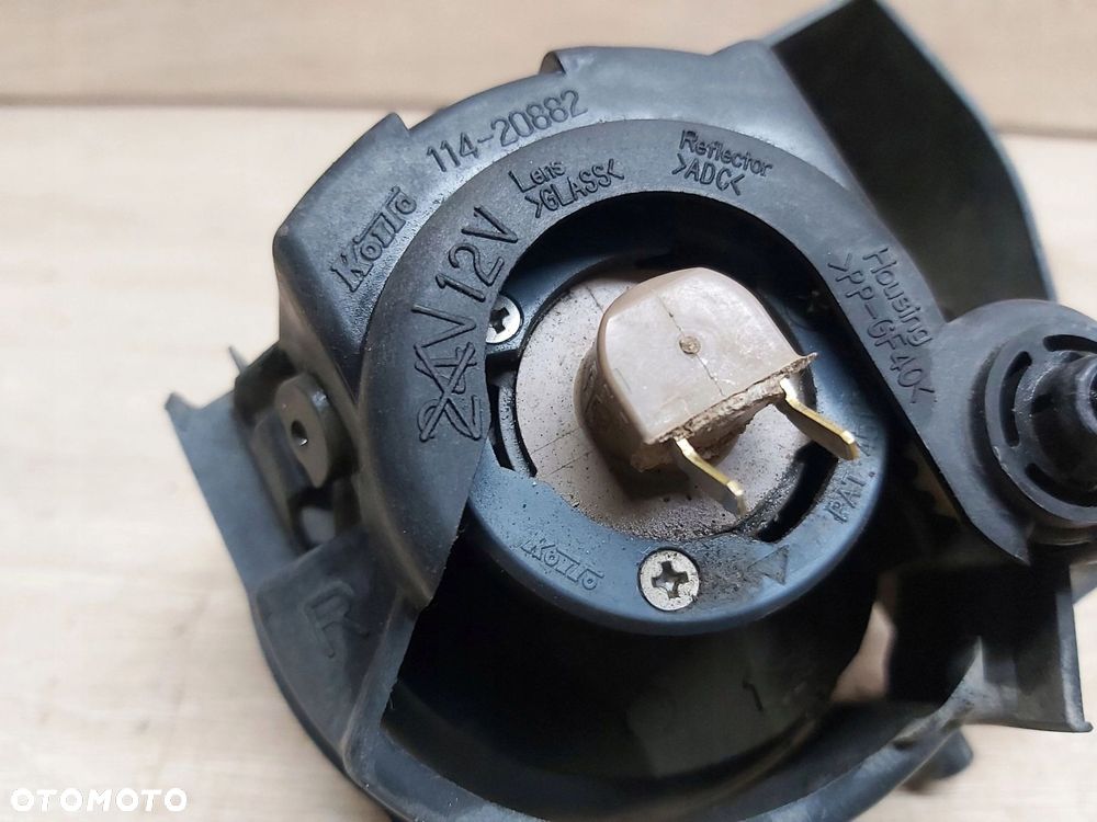 Subaru Forester II SG 2,0 LIFT halogen prawy przód - 4