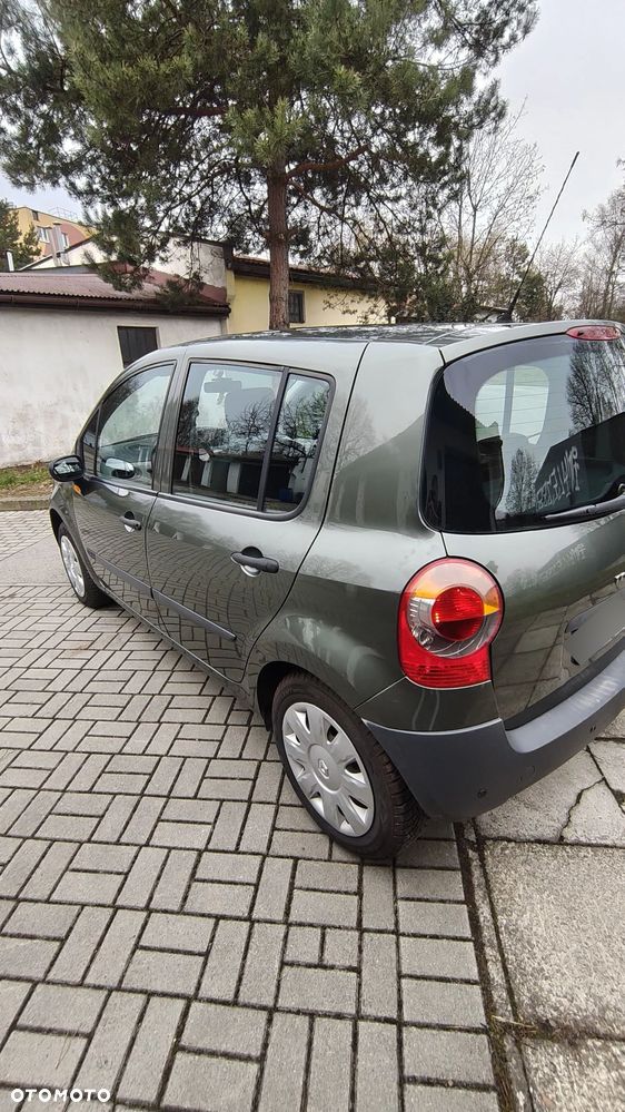 Renault Modus - 8