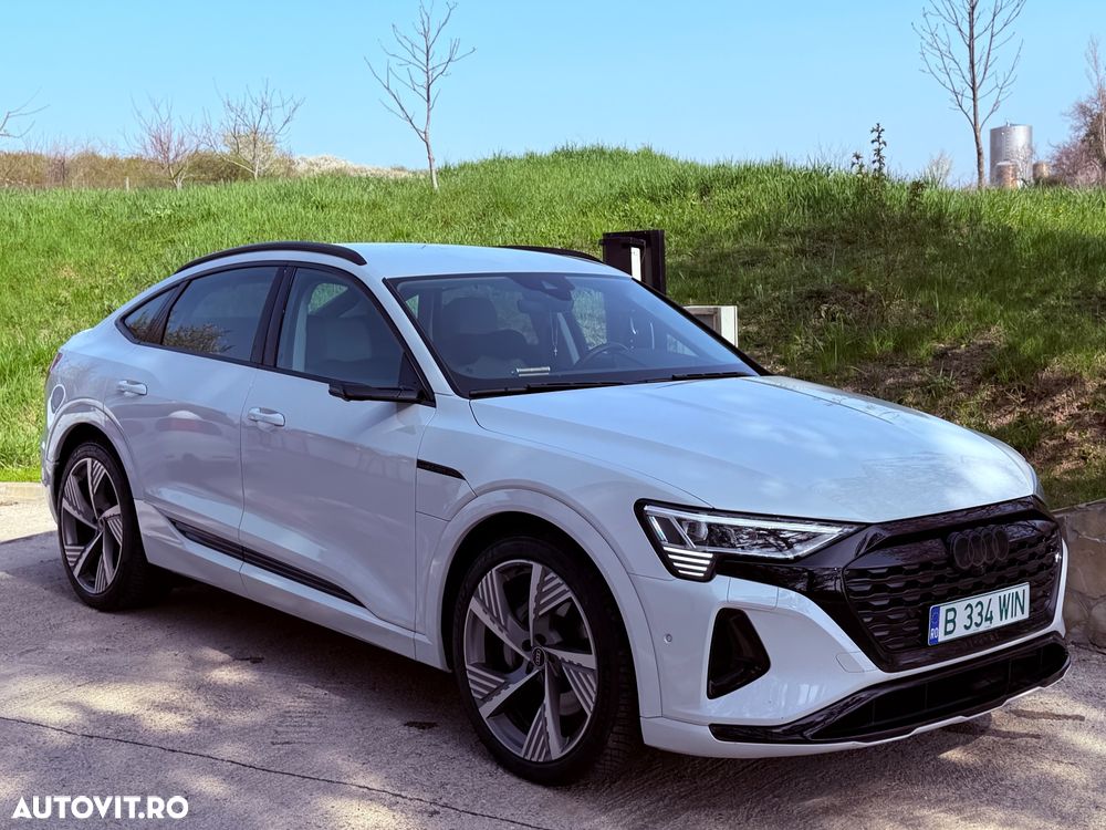 Audi Q8 55 quattro Advanced - 1