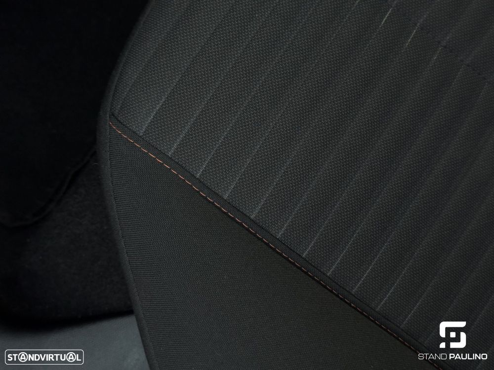 Peugeot 208 1.2 PureTech Active - 28