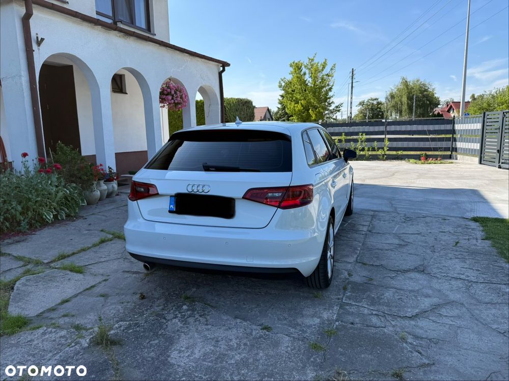 Audi A3 Sportback 1.6 TDI - 5