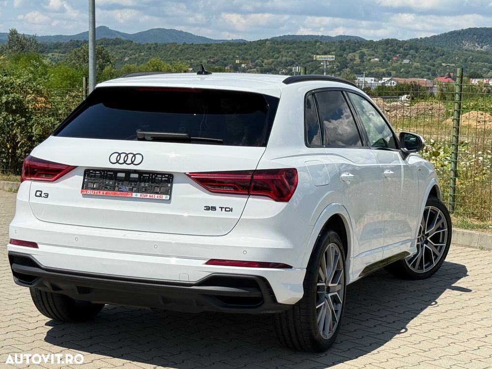 Audi Q3 2.0 35 TDI S tronic S Line - 20