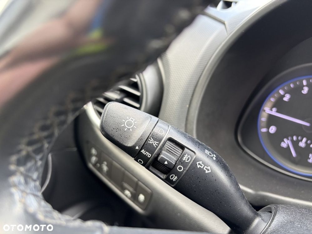 Hyundai Kona - 18