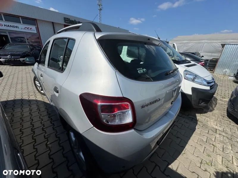 Dacia Sandero Stepway - 4