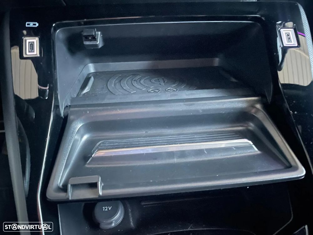 Peugeot 2008 1.2 PureTech GT Pack EAT8 - 22