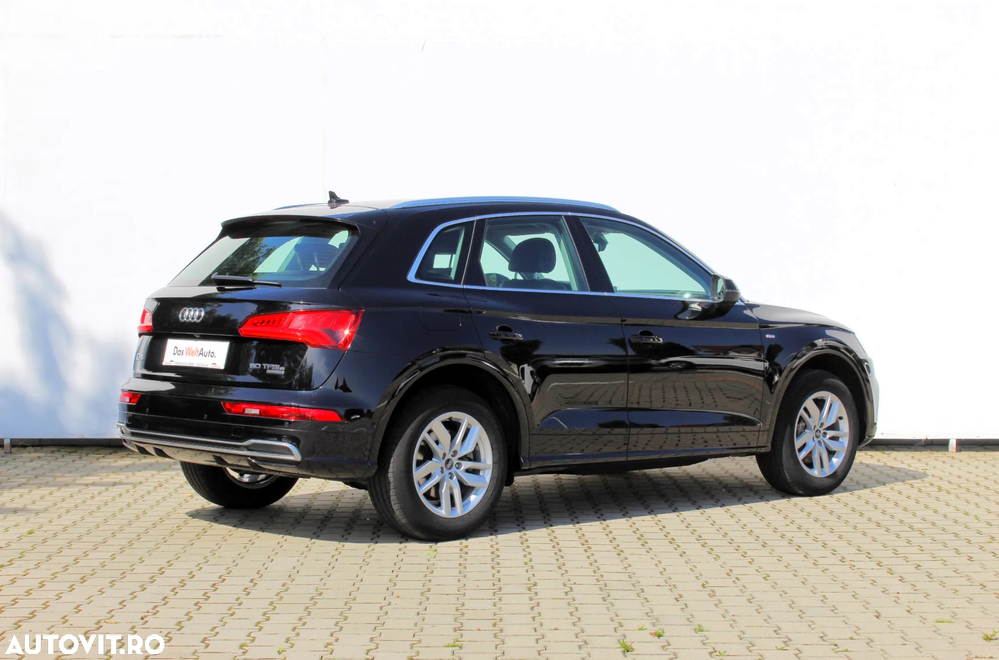 Audi Q5 50 TFSI e quattro S tronic sport - 5