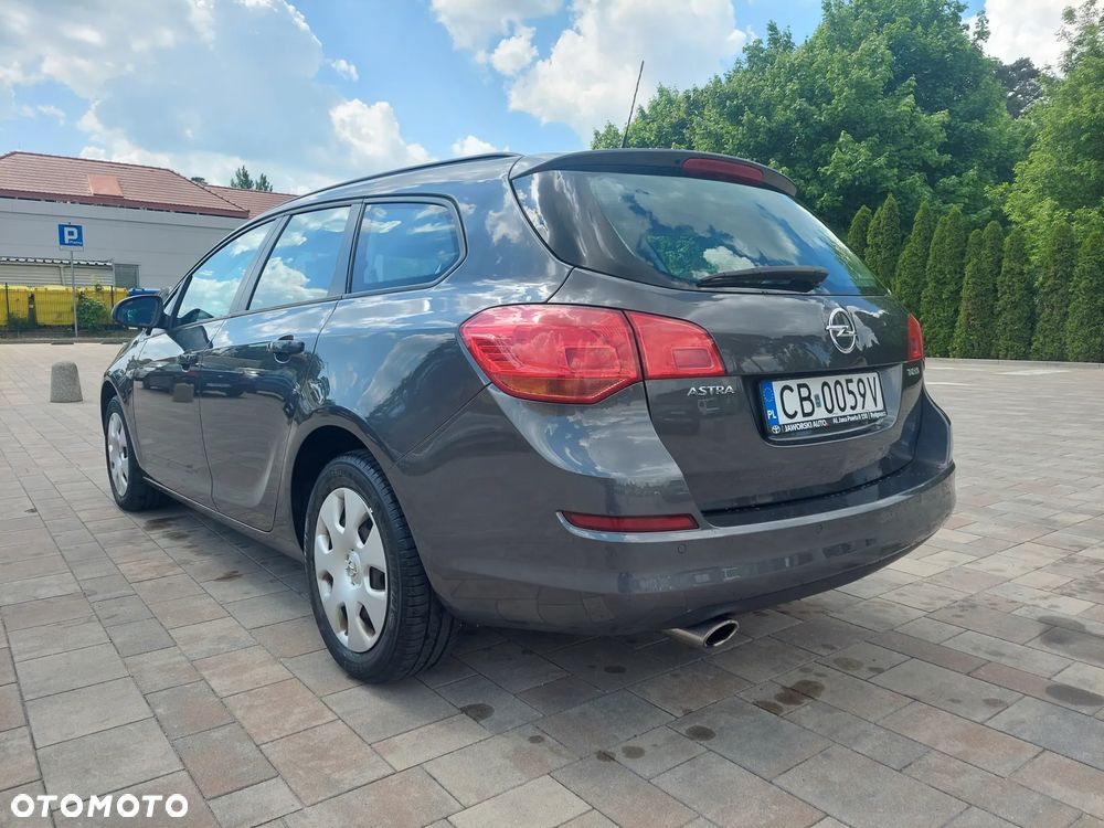 Opel Astra 1.4 T Enjoy - 6