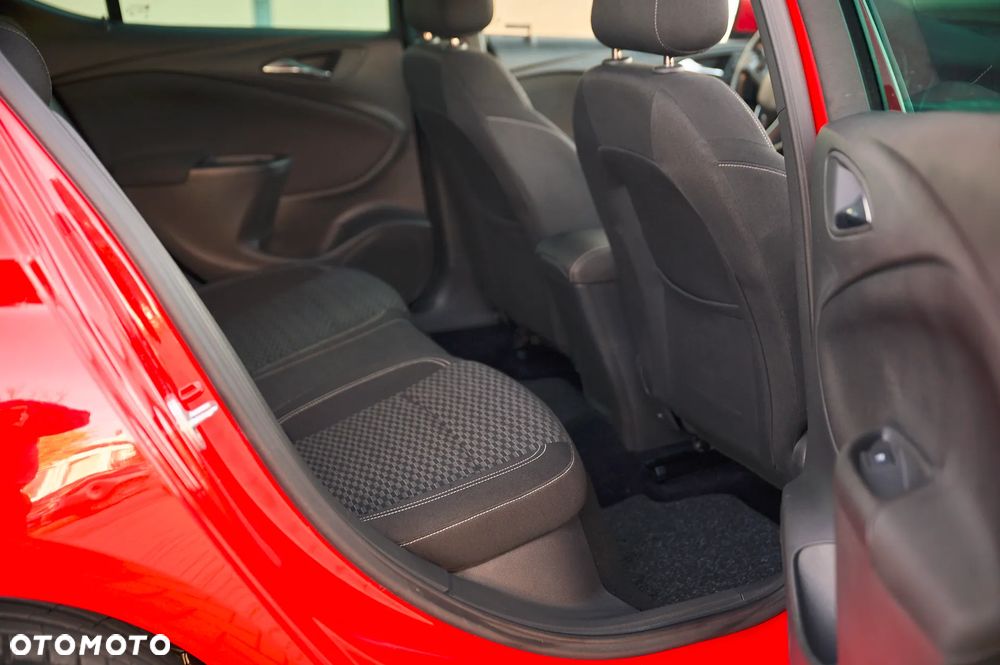 Opel Astra 1.4 Turbo Dynamic - 21