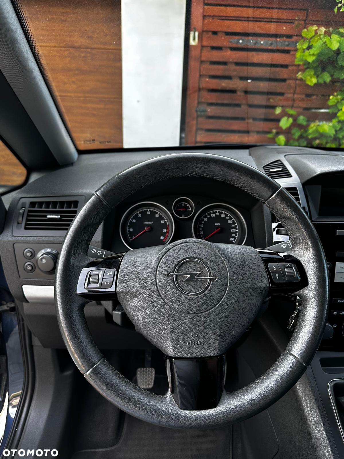 Opel Zafira 1.6 111 - 5