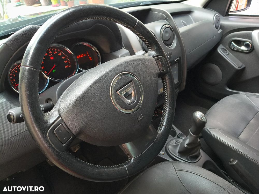 Dacia Duster 1.6 4x2 Prestige - 12