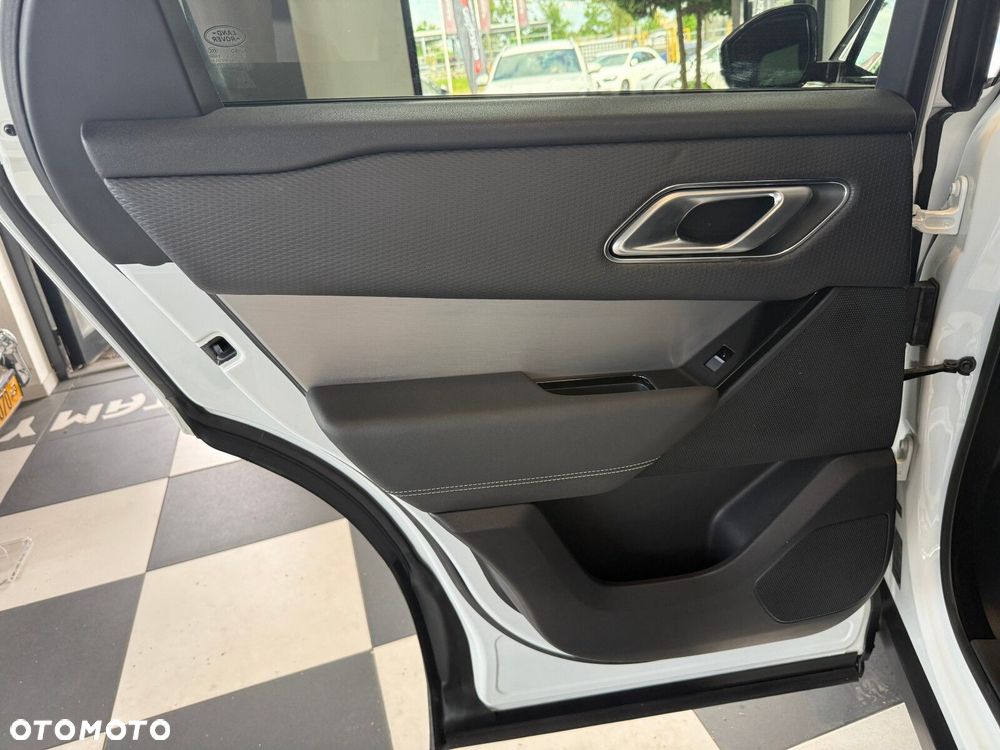 Land Rover Range Rover Velar - 13