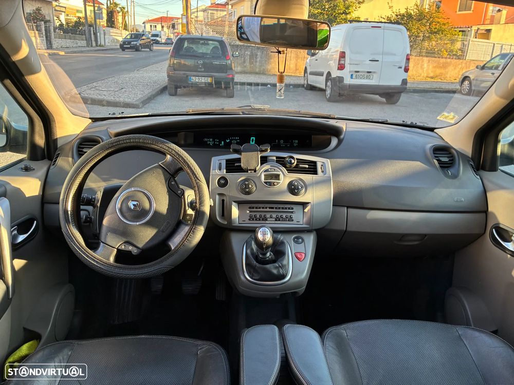 Renault Scénic 1.5 dCi SE Exclusive - 20