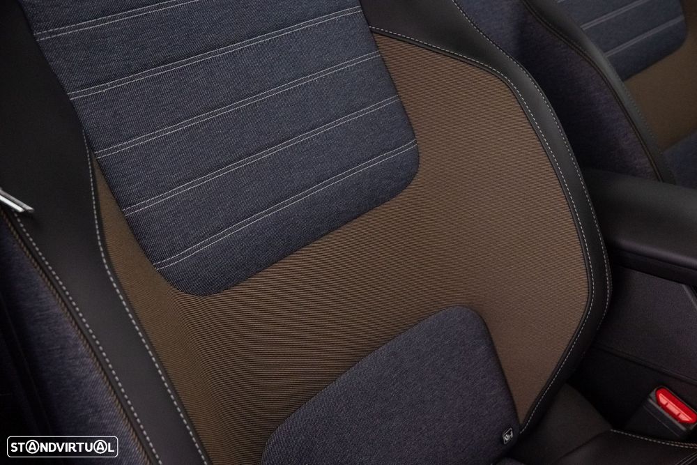 Renault 5 E-Tech 52 kWh Techno Autonomia Conforto - 39