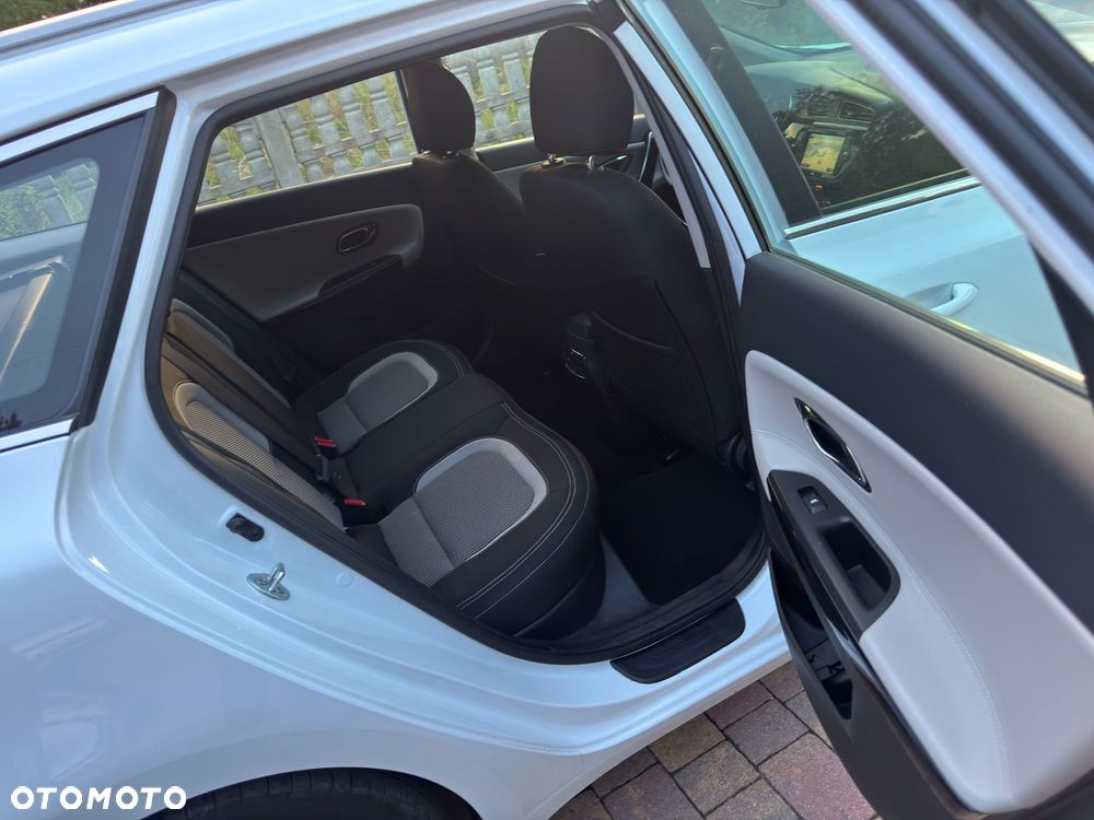 Kia Ceed - 17