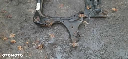 Kia Carens III Carens 3 2.0 crdi  Sanki Belka Kołyska Silnika Zwrotnica piasta tarcza zacisk Macpherson Lewy prawy - 14