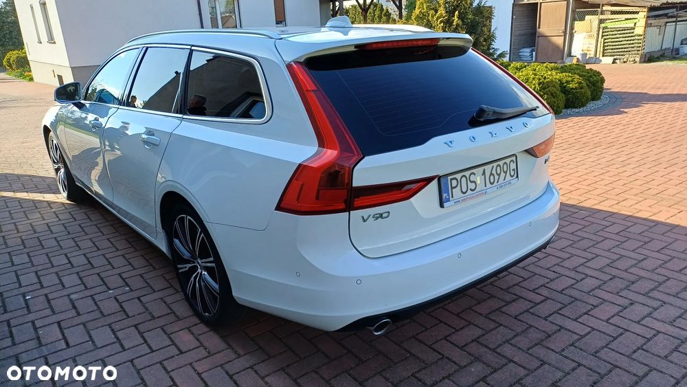 Volvo V90 D4 Geartronic Kinetic - 3