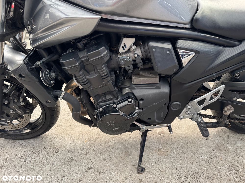 Suzuki Bandit - 18