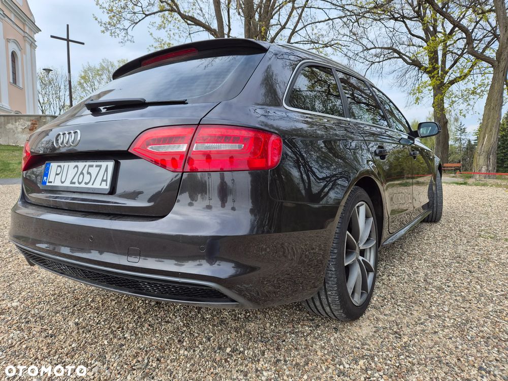Audi A4 Avant - 4