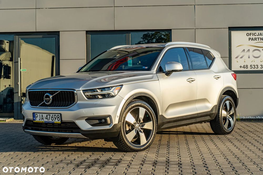 Volvo XC 40 T5 AWD Geartronic Momentum Pro - 3