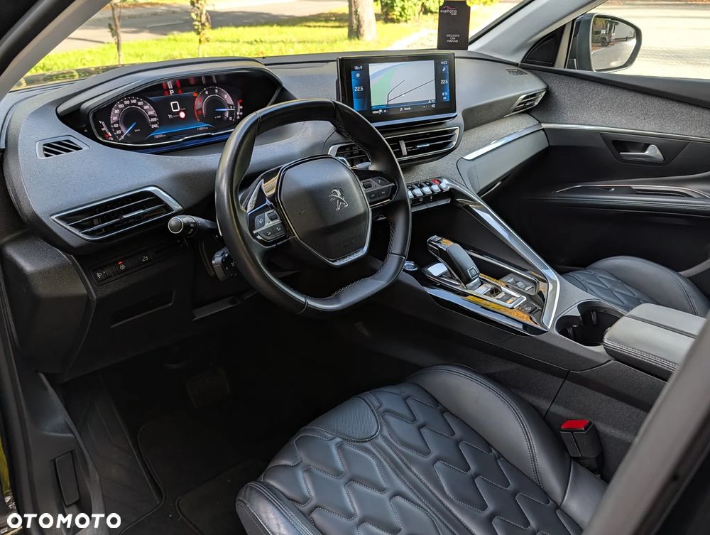 Peugeot 5008 BlueHDi 130 EAT8 Allure - 2